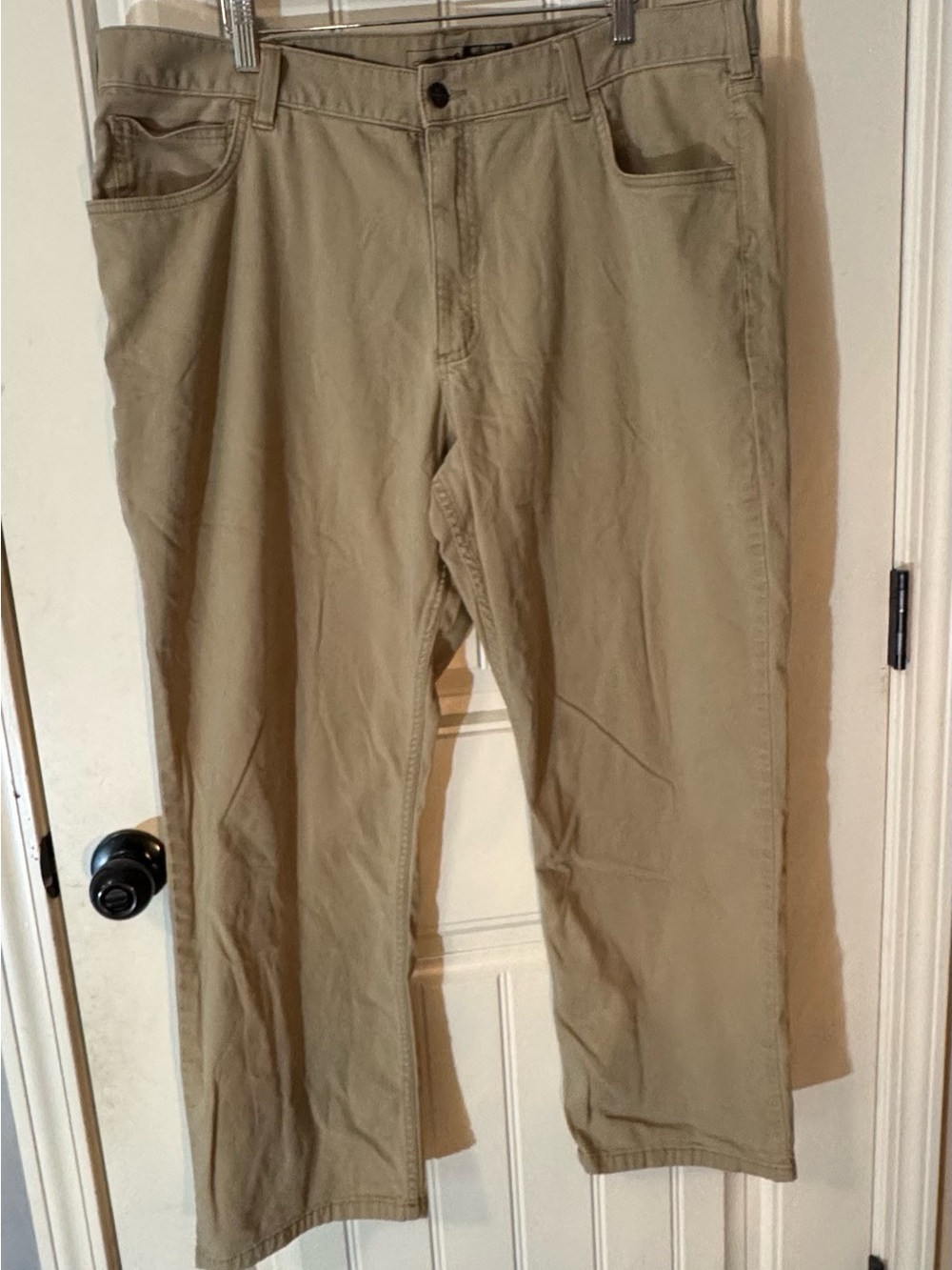Men's Khaki Carhartt pants 40/30